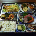 つるや - 仕出し弁当　2000円　【2014.1】