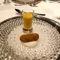 銀座 ハプスブルク・ファイルヒェン - 突き出しにも手抜きなし。