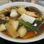 Eikakou Honten - 広東麺。普通に美味しい。具材の炒め方は美味しいヤツ、スープにコクが感じられず、油の旨みも少なめ。単に好みの問題。