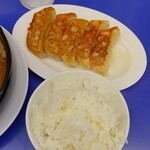 来来亭 - 餃子セット (税込)250円 (2024.02.15)