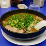 来来亭 - カレーラーメン (税込)950円 ※角度を変えて (2024.02.15)