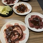 鳥焼肉よしだ - 料理写真: