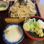 西陣　ゑびや - 蕎麦も大盛り