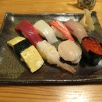 Sushi Gom Pachi - コースの〆の握り