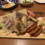 肉系居酒屋 肉十八番屋 - 