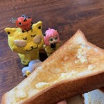 びっくりドンキー - バターは、固いまま、使う派です