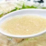 長浜ナンバーワン - スープ