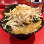 Ramen Atsugiya - 2024年2月　チャーシューメン＋竹の子もやし＋きくらげ＋生わかめ　1060＋100＋100＋70円