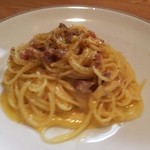 Osteria/Fiorista Farfalle - 定番のパスタですが、とても濃厚でクリーミーな味わいでとても美味しかったです。