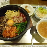 餃子専科 Dining Lee - 石焼ビビンパ￥５００