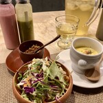前田食堂 - サラダとスープ
