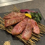 焼肉はっさん - 