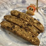 喫茶tton - お土産にビスコッティ三人衆