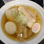 喜多方ラーメン くらり - 料理写真:味玉（100円）と喜多方ラーメン(800円）