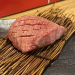 Oniku Ichimai Uri No Yakiniku Ten Yakiniku Todoroki - 名物厚切り牛タン①　1,780円