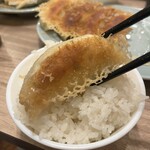 ぎょうざ大好 - 餃子オンザライス