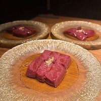 和牛とタン 焼肉 とみ 新橋本店 - 
