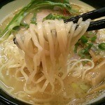 学舎 麺乃家 - 麺リフト