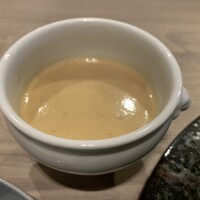 神戸牛炉釜炭焼ステーキ IDEA 銀座 - マッシュルームのポタージュ