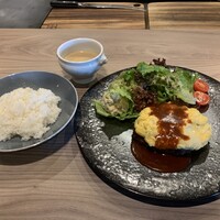 神戸牛炉釜炭焼ステーキ IDEA 銀座 - ハンバーグセット