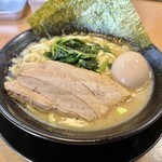 横浜家系ラーメン 一門家 - 