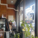 COFFEE HOUSE LEO - 店内の様子