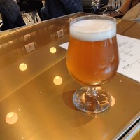 THE GATEHOUSE - クラフトビール　飲み放題ですが、２杯までにしました料理（ツマミ）画像を取り忘れました