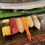 三郎寿司 - カウンター寿司テンション上がりますね！