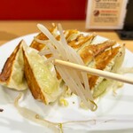 石松餃子 - もやしが特徴の浜松餃子