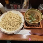 麺舎 ヒゲイヌ - 牛スジつけ麺（中）