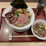 燃えよ麺助 - 