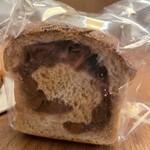 Kibiya Bakery - あんこパン