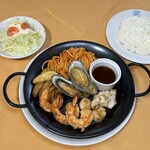 レストラン八白 - シーフードステーキ