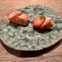 かま叶 - フォワグラムース　苺のマリネ