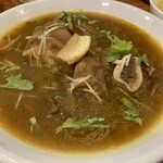 Bangla Kitchen - ニハリ(牛骨のスープ)