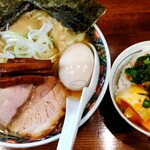 奈つやの中華そば - 