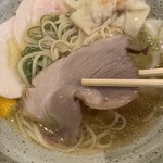 麺処 鶏谷 - チャーシュー