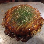 Okonomiyaki Junia - 肉玉そばイカ天入り