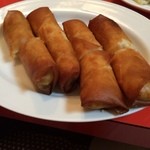 桃花林 - 春巻 750円