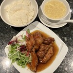 翠蓮 CHINESE RESTAURANT - 翠蓮風 黒酢酢豚1200円をランチセット＋600円