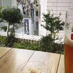 SCHMATZ Beer Stand - 日曜日のランチ時、意外と穴場かも