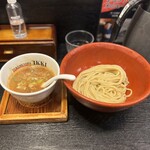 つけめん舎 一輝 - つけめん元味 980円