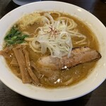 らーめんONE - らーめん 880円♪ 生姜が とてもいいです^ ^