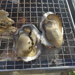 瀬越海産 - 焼き牡蠣