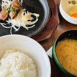 Sutekihausu Bandai - 厚切り牛タン定食