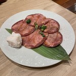 肉家 まつひさ - 上タン