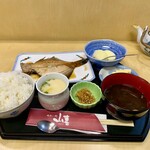 山喜 - 煮魚定食