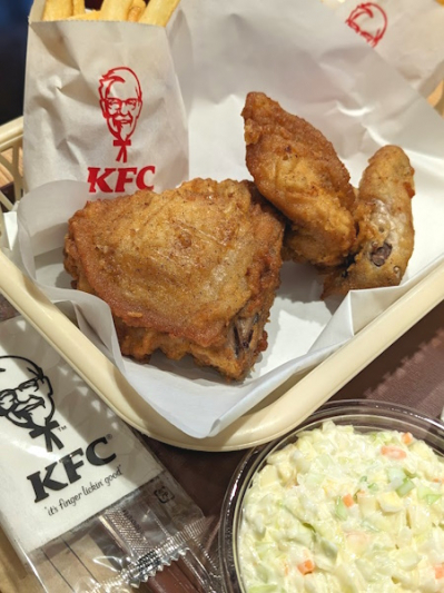 Kentucky Fried Chicken Gakugeidaigaku Ten