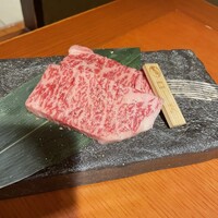 飛騨牛一頭家 馬喰一代 岐阜神田 - 極上ロース