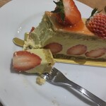 ア コテ ドゥ テ - 